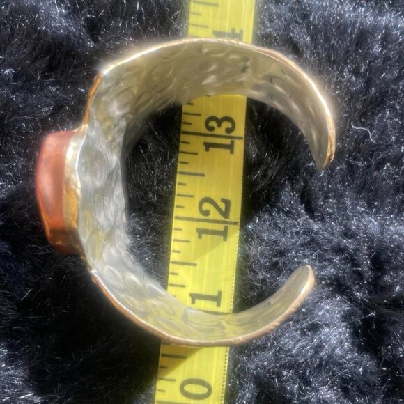 Mixed hammered metal bracelet - Picture 7 of 7